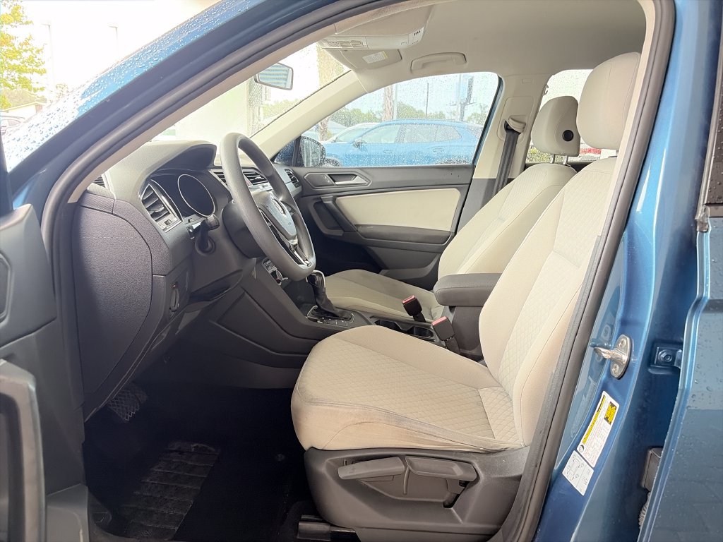 Used 2019 Volkswagen Tiguan S FWD image 9