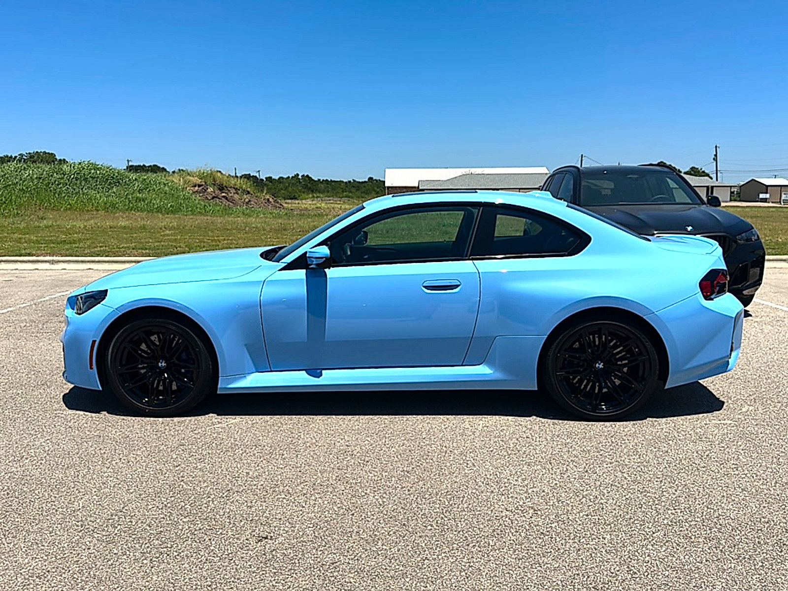 Used 2026 BMW M2 w/ Lighting Package RWD image 5