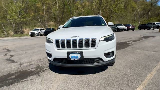 Used 2021 Jeep Cherokee Latitude Lux w/ Sun & Sound Group AWD/4WD image 3