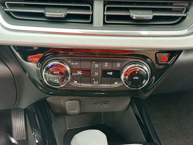 New 2026 Chevrolet Trax LT w/ Driver Confidence Package image 16