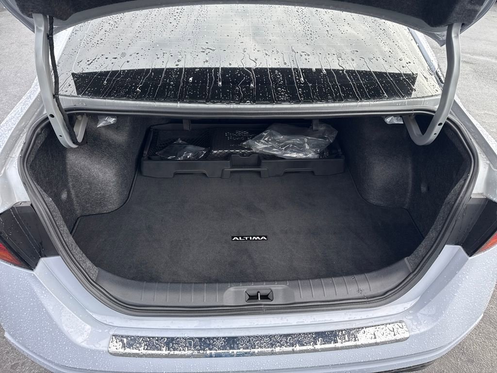 Used 2023 Nissan Altima 2.5 SR image 24