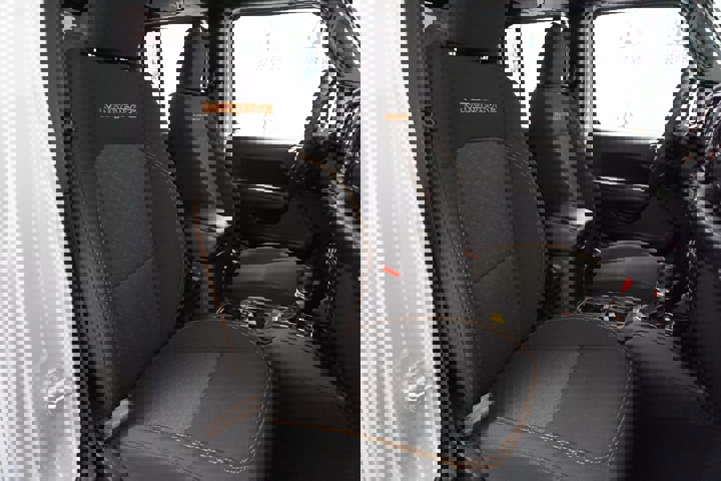 Used 2023 Jeep Gladiator Mojave w/ Trailer Tow Package image 15