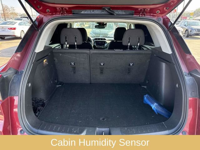 Used 2022 Chevrolet TrailBlazer LT w/ Convenience Package image 11