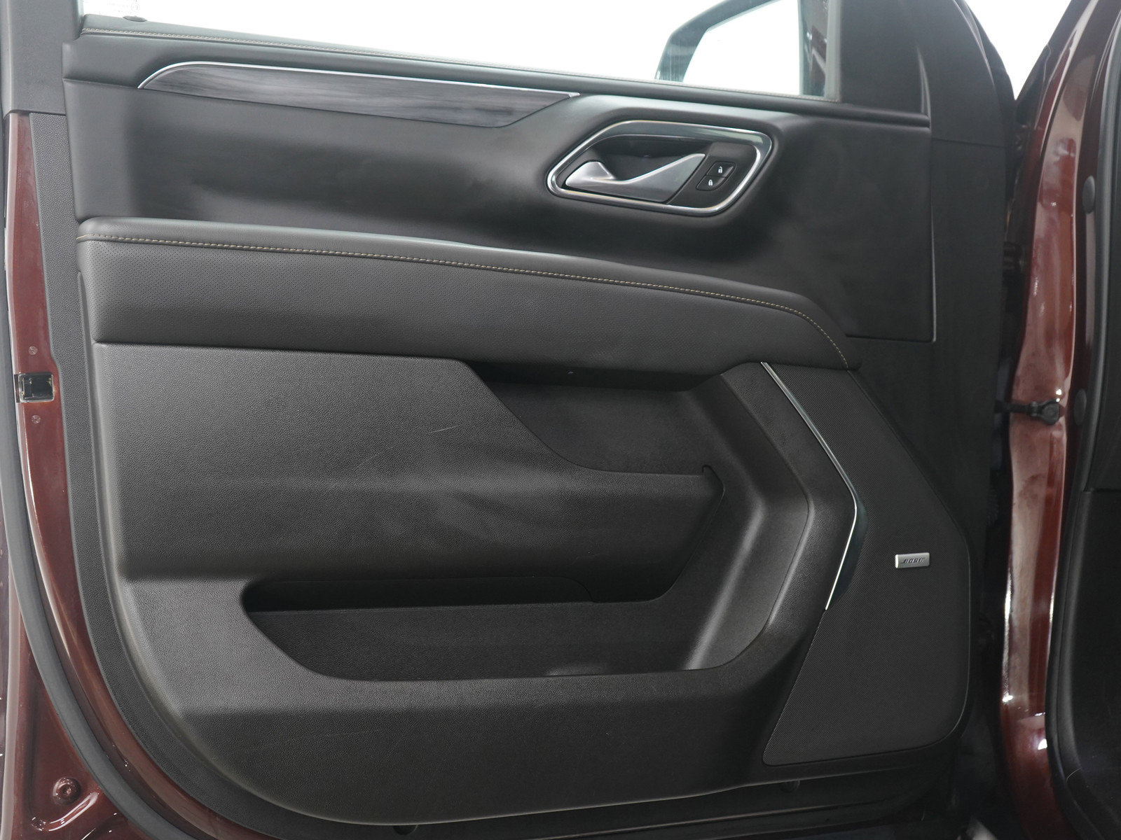 Used 2022 GMC Yukon XL SLT w/ SLT Luxury Package image 23