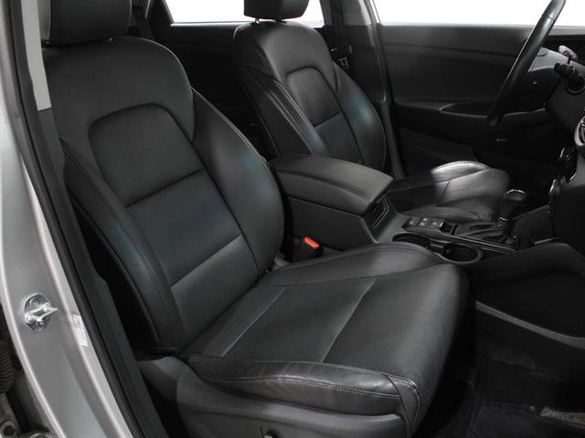 Used 2021 Hyundai Tucson Ultimate w/ Cargo Package image 16