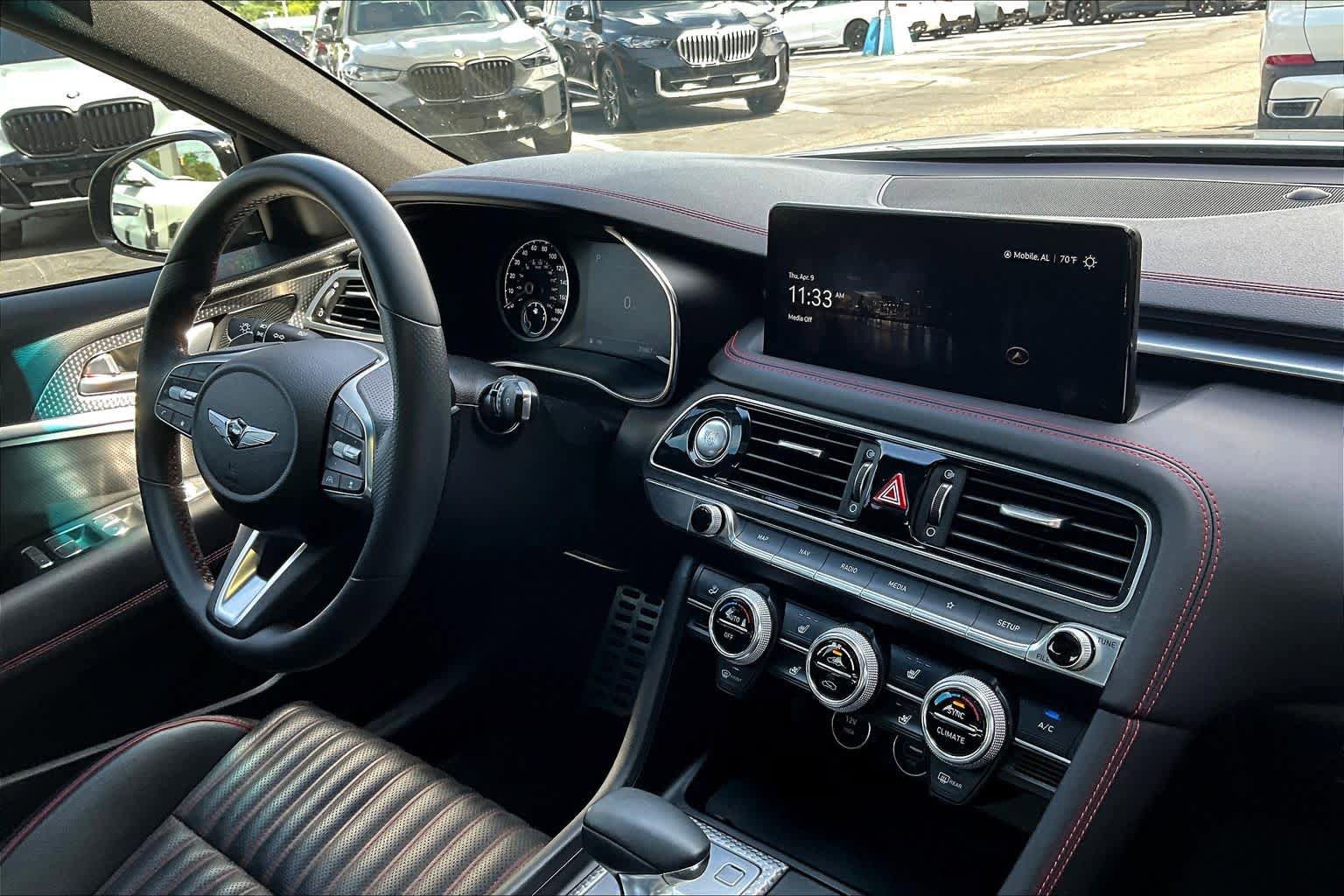 Used 2023 Genesis G70 2.0T w/ Sport Prestige Package image 31