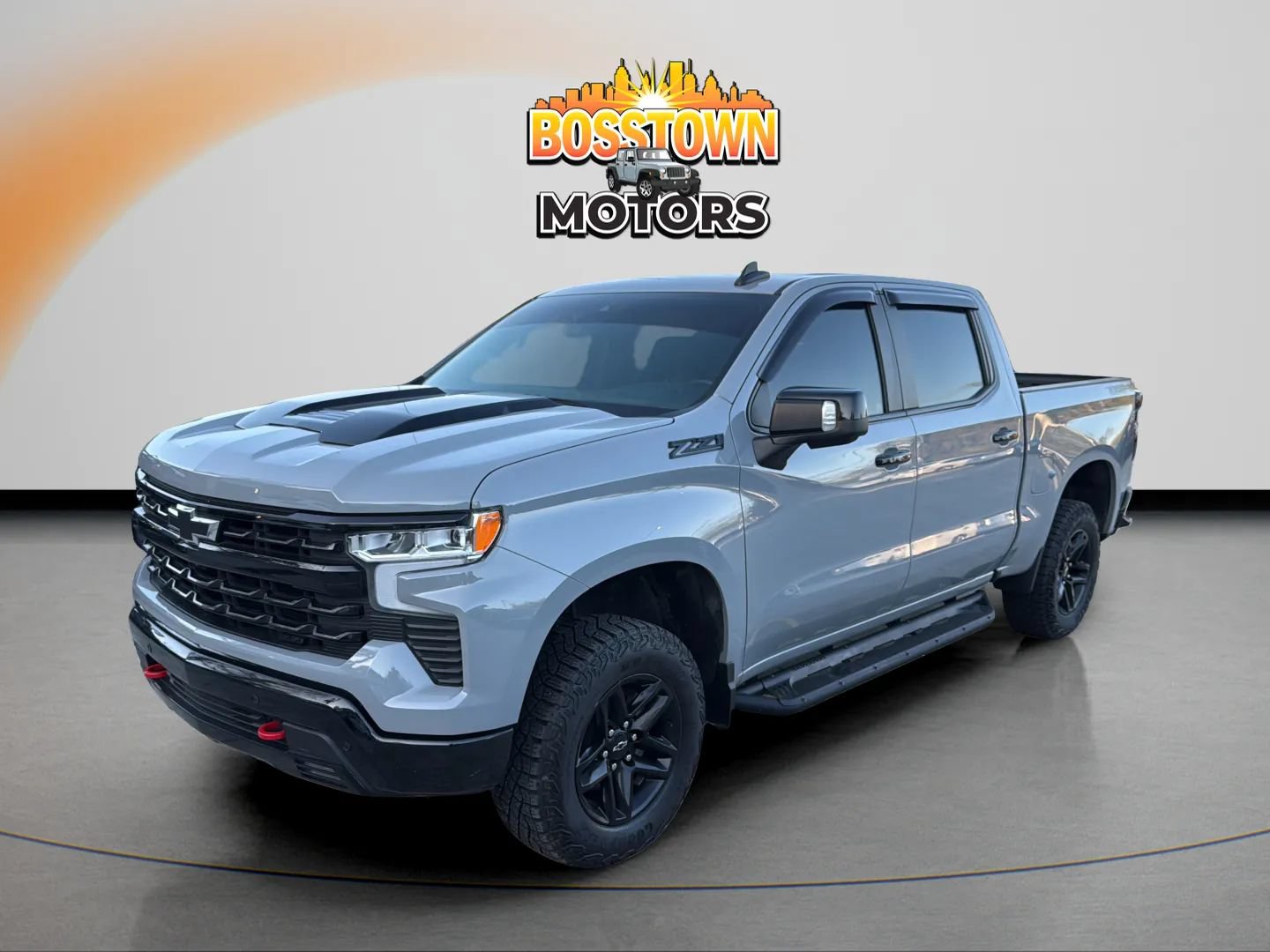 Used 2024 Chevrolet Silverado 1500 LT Trail Boss w/ LT Trail Boss Premium Package AWD/4WD image 1