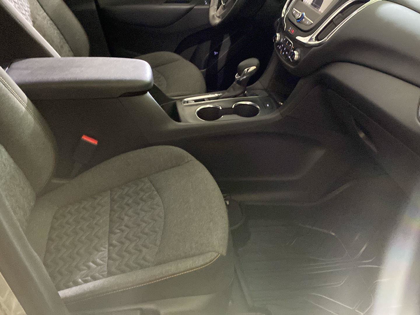 Used 2024 Chevrolet Equinox LT w/ LPO, Floor Liner Package FWD image 36