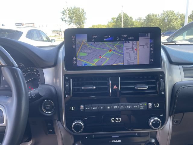 Used 2023 Lexus GX 460 Premium AWD/4WD image 25