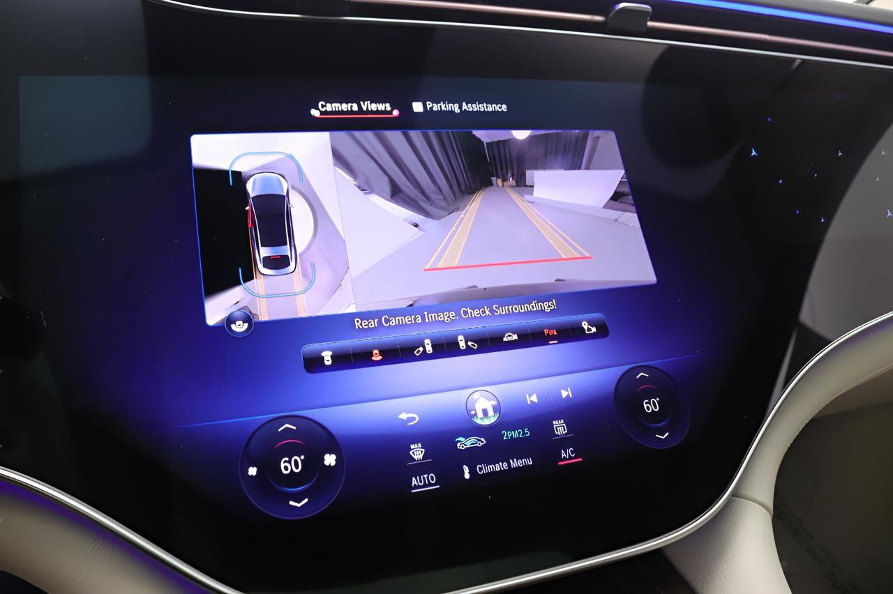 Certified 2023 Mercedes-Benz EQS 580 4MATIC Sedan image 13