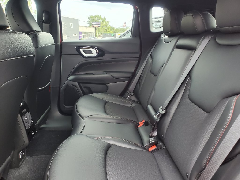 New 2026 Jeep Compass Trailhawk AWD/4WD image 25