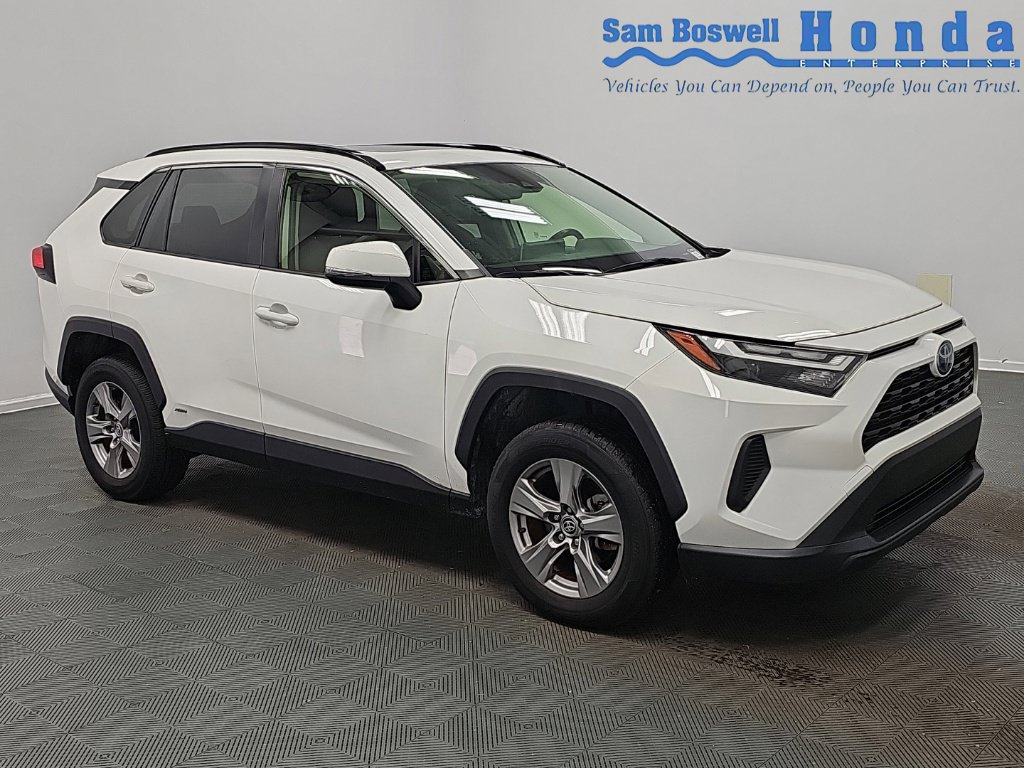 Used 2023 Toyota RAV4 XLE w/ Convenience Package AWD/4WD image 1