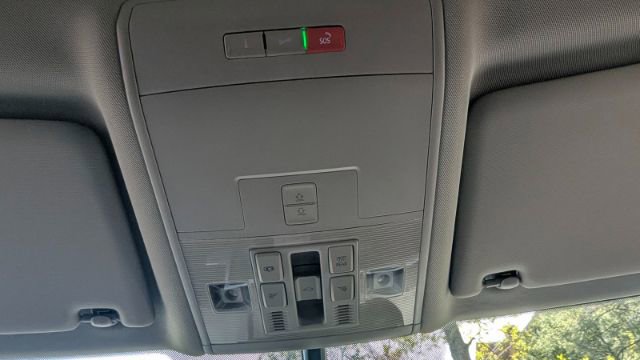 Used 2023 Volkswagen Atlas SE w/ Panoramic Sunroof Package image 41