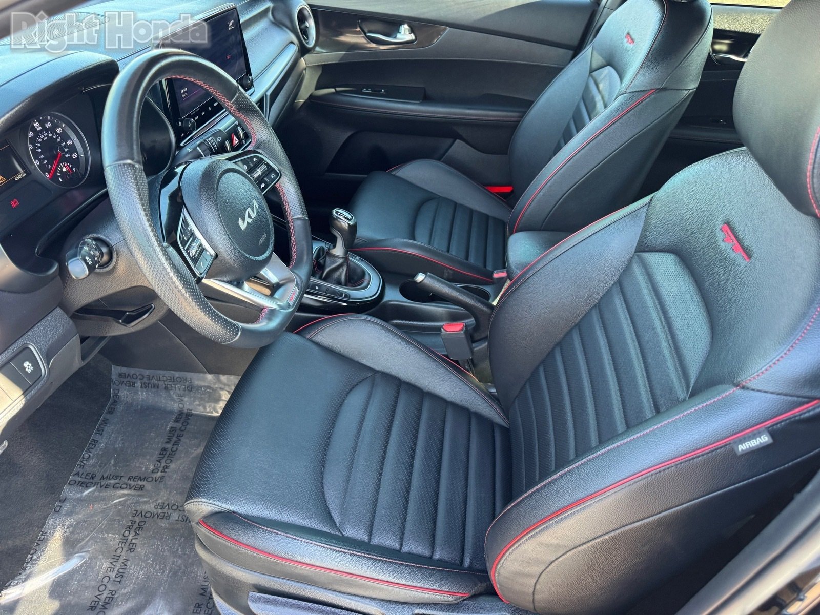 Used 2022 Kia Forte GT image 16