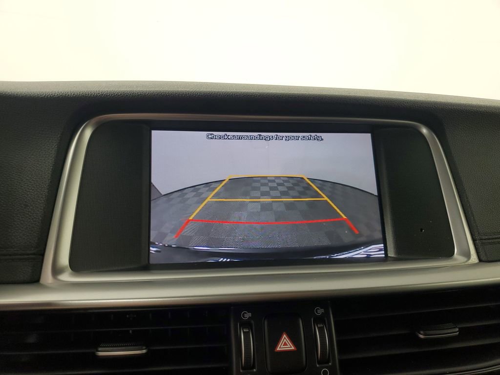 Used 2020 Kia Optima LX image 21