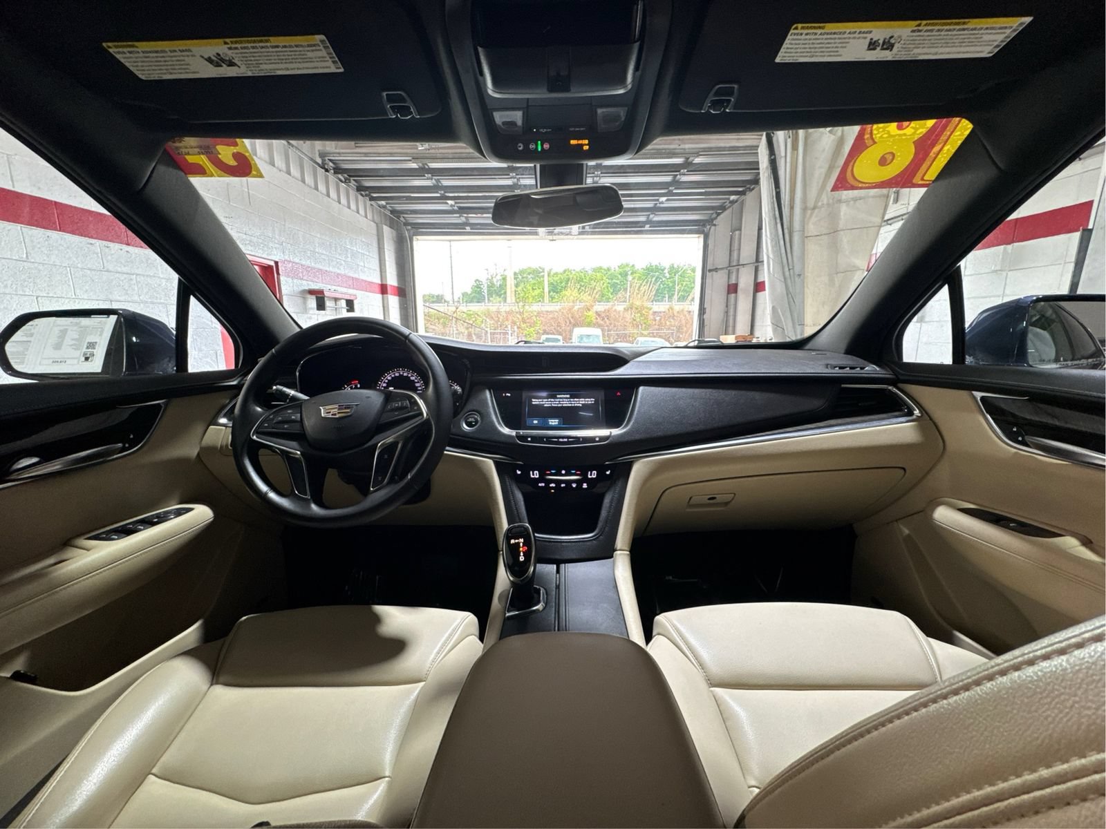 Used 2018 Cadillac XT5 AWD image 25