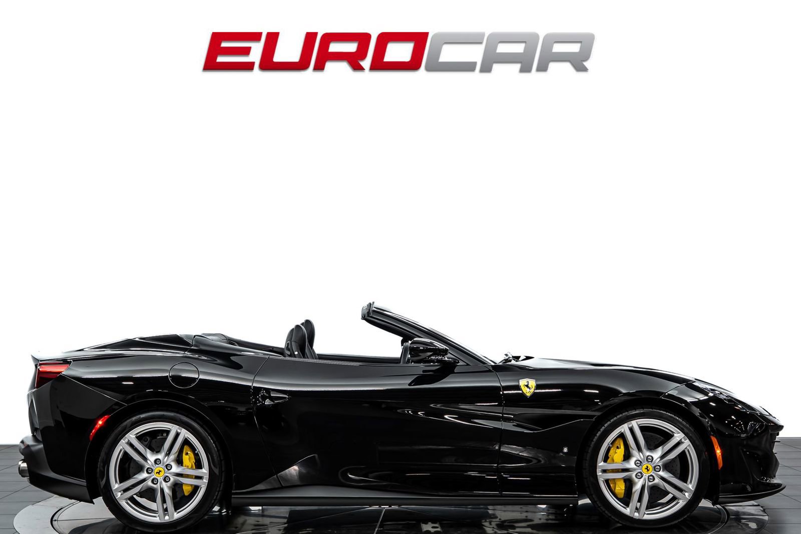 Used 2019 Ferrari Portofino RWD image 7