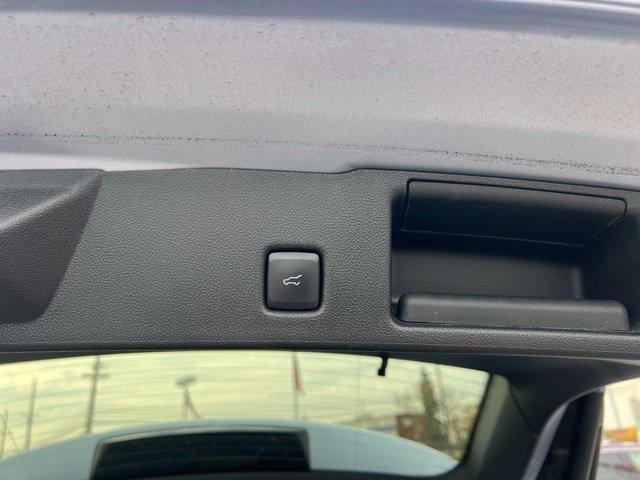Used 2022 Ford Escape SEL w/ Technology Package AWD/4WD image 14