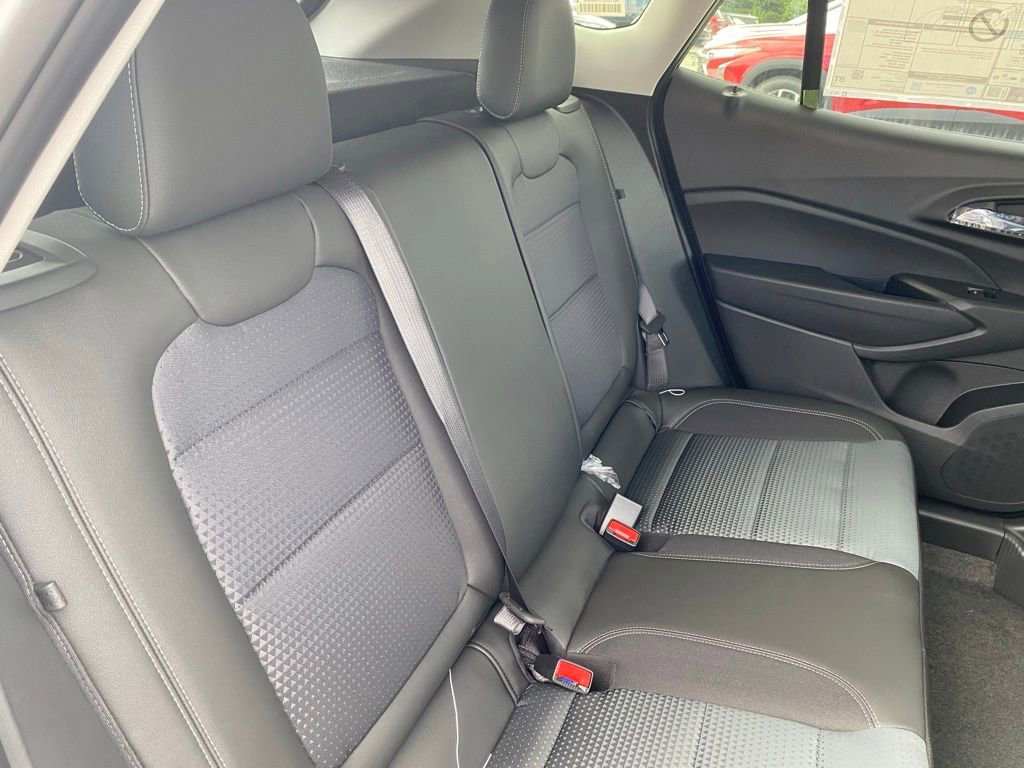 New 2026 Chevrolet Trax LT image 20