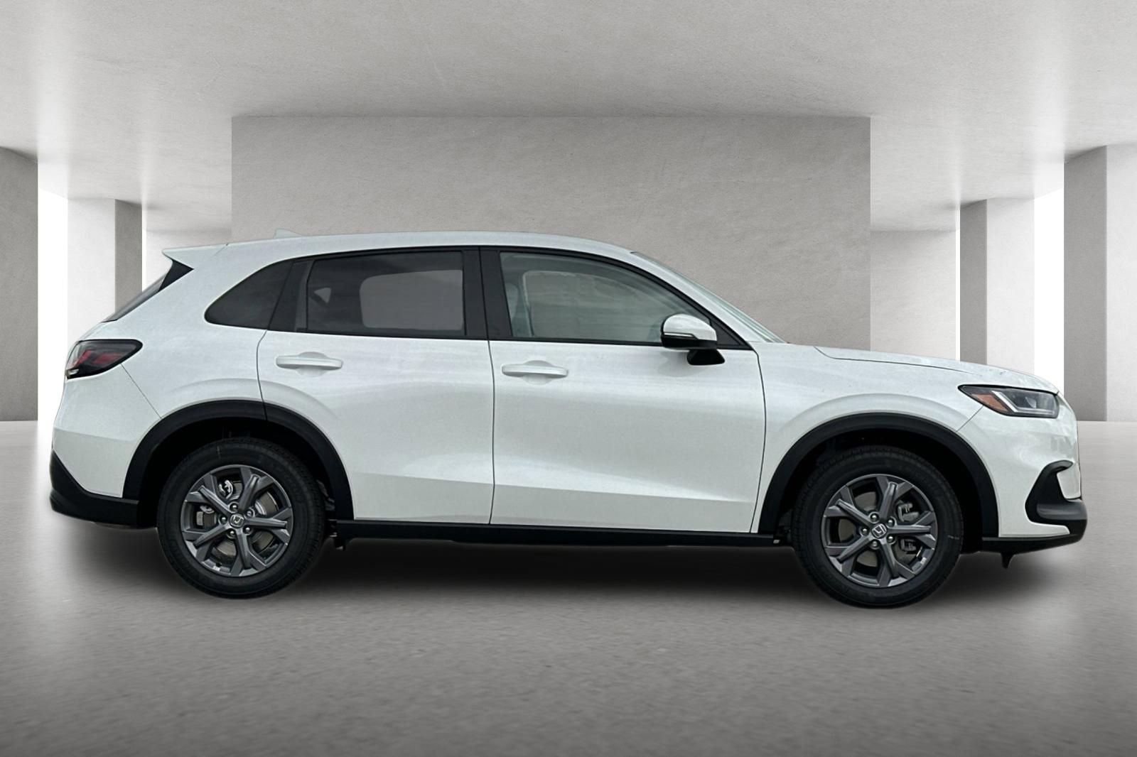 New 2026 Honda HR-V LX image 3