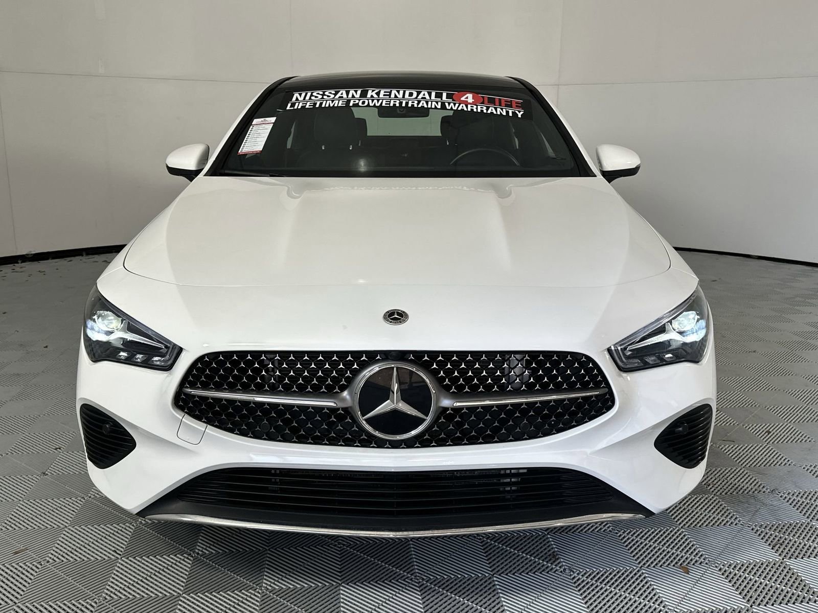 Used 2025 Mercedes-Benz CLA 250 4MATIC image 3