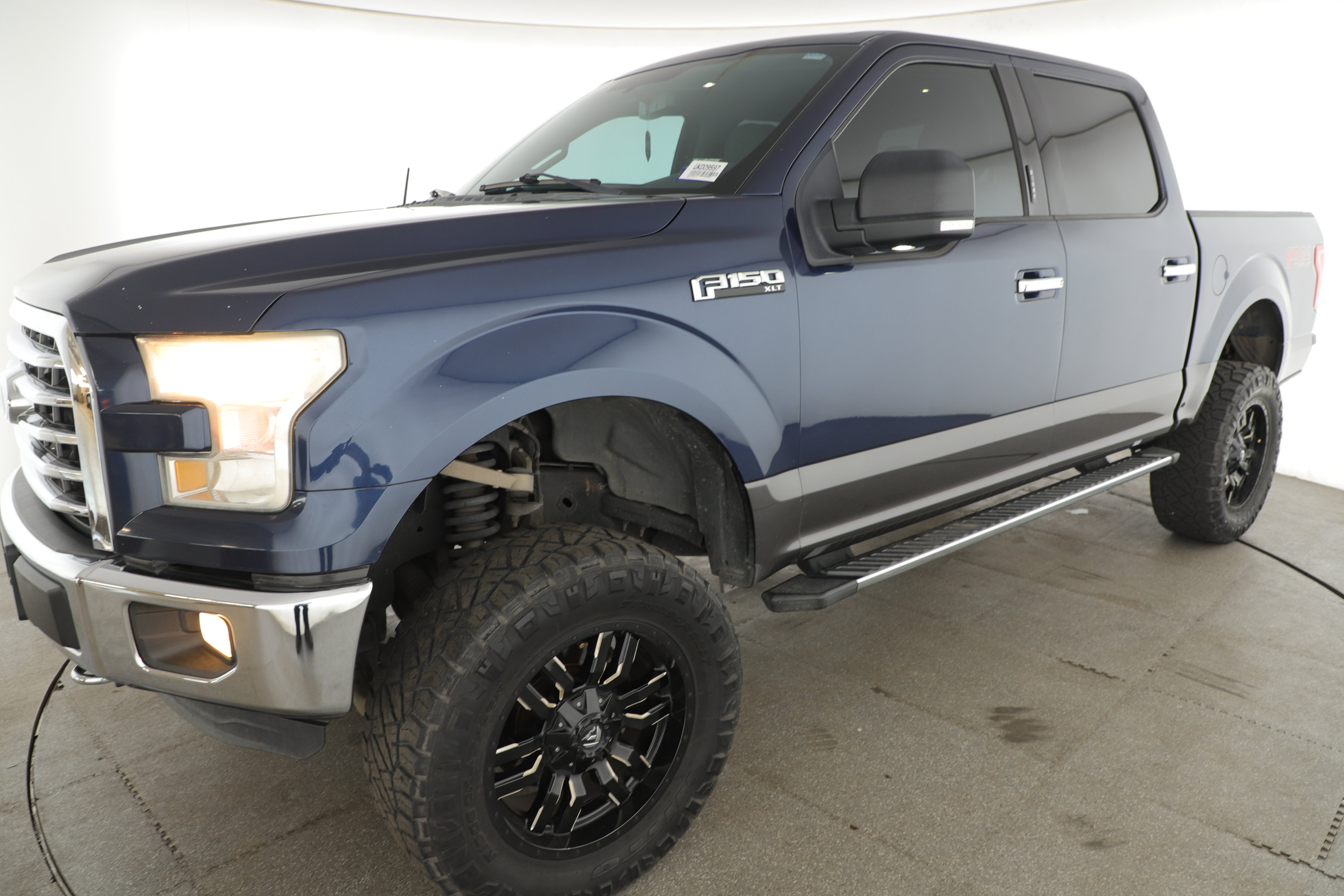 Used 2016 Ford F150 XLT w/ Equipment Group 301A Mid AWD/4WD image 7