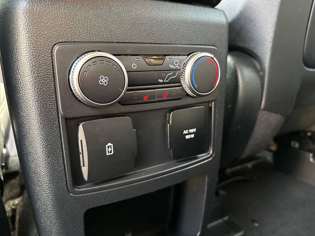 Used 2020 Ford Explorer Limited image 35