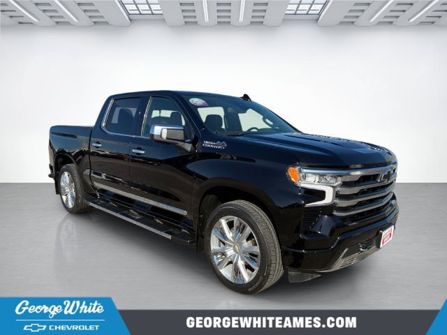 Used 2024 Chevrolet Silverado 1500 High Country w/ High Country Premium Package AWD/4WD image 1