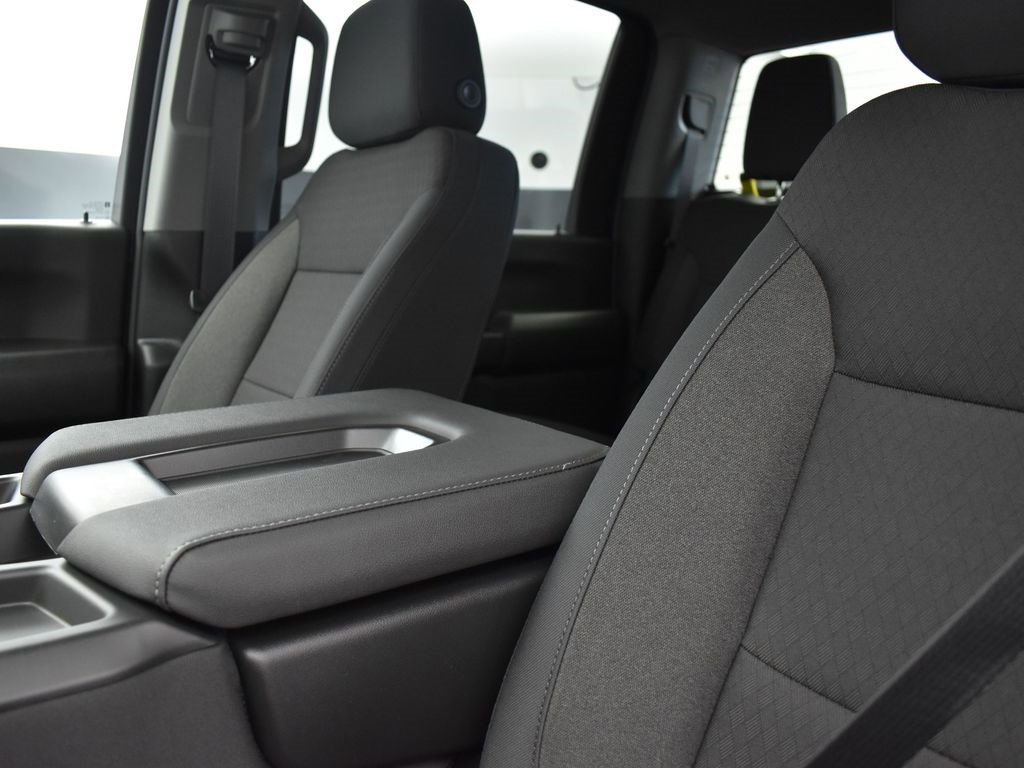 New 2026 Chevrolet Silverado 2500 Custom w/ Custom Value Package image 13