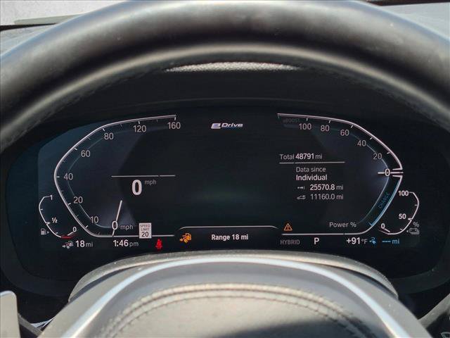 Used 2022 BMW 530e w/ M Sport Package RWD image 11