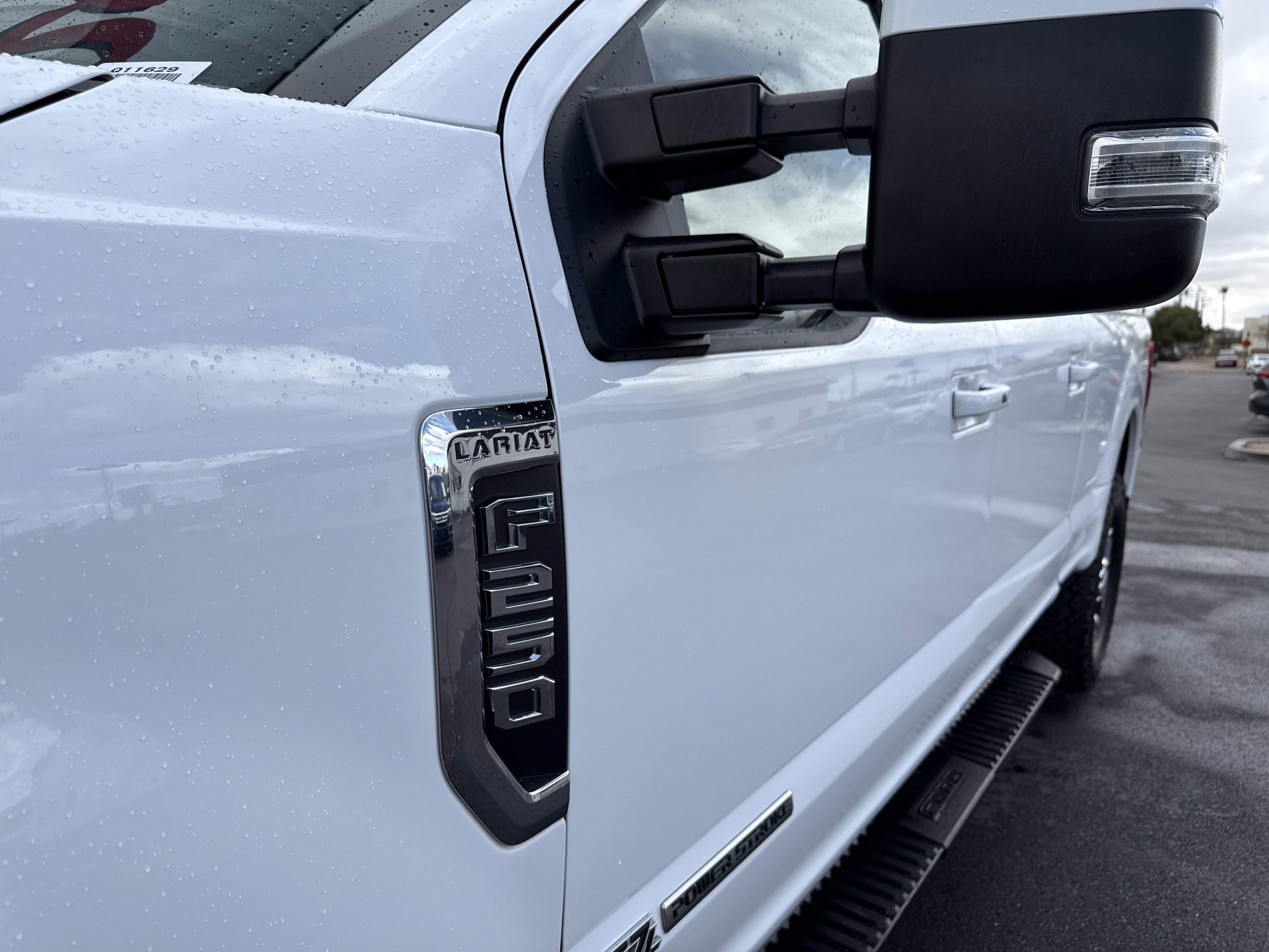 Used 2022 Ford F250 Lariat w/ Lariat Ultimate Package image 8