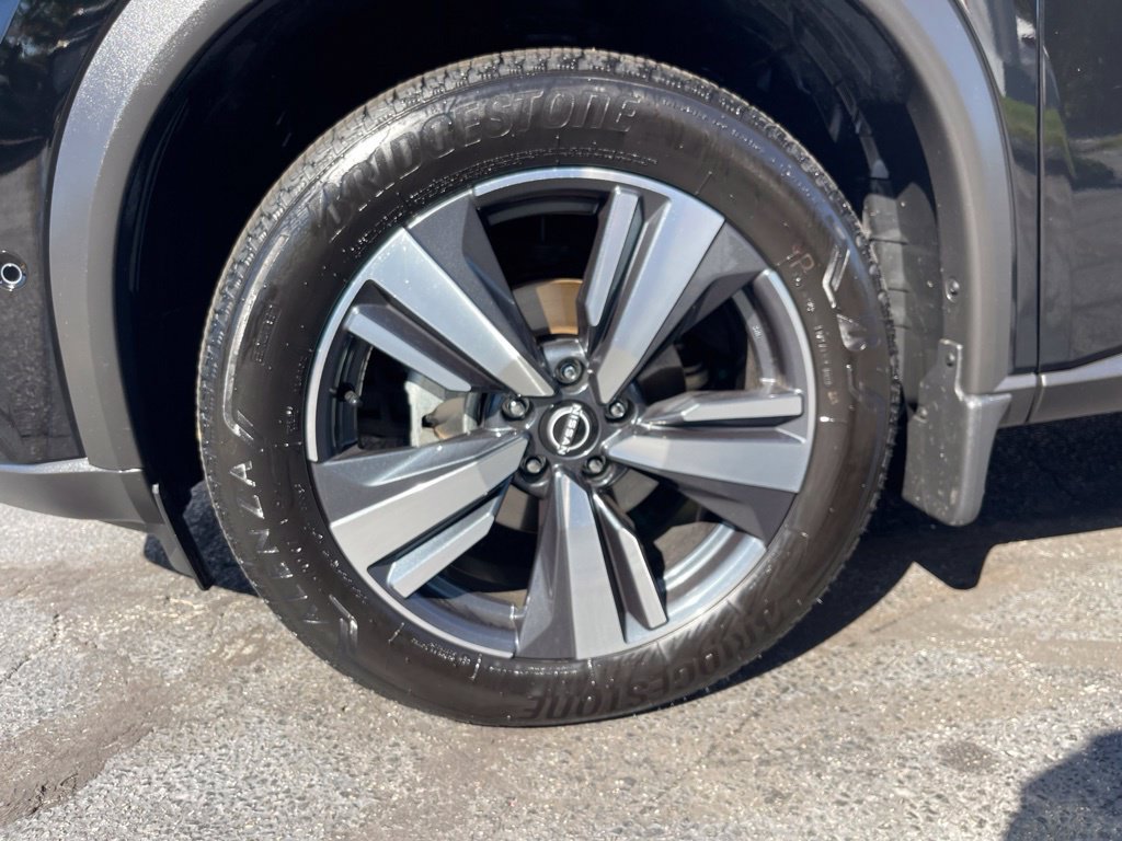 Certified 2023 Nissan Rogue SL w/ SL Premium Package AWD/4WD image 28