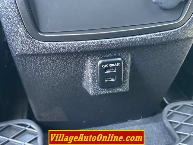 Used 2016 GMC Acadia SLE FWD image 30