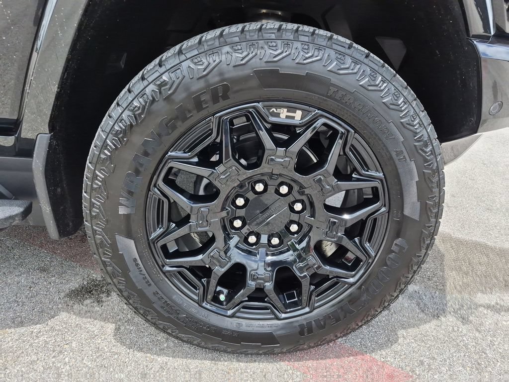 New 2026 GMC Hummer EV 4x4 Crew Cab image 13