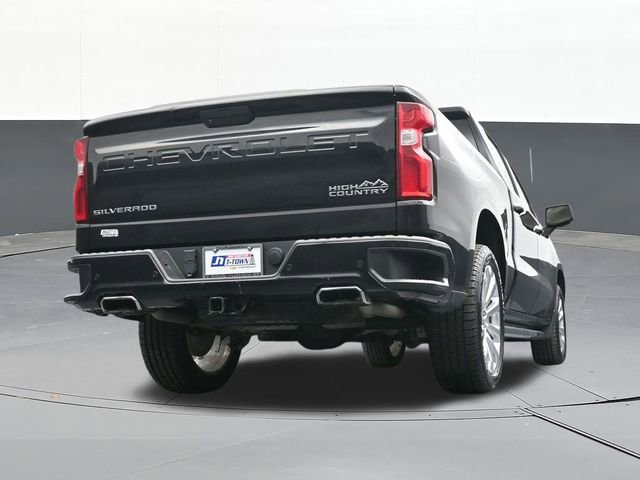 Used 2021 Chevrolet Silverado 1500 High Country w/ Technology Package image 45