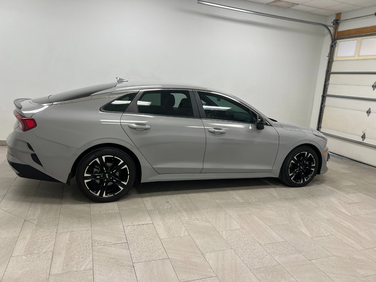 Used 2021 Kia K5 GT-Line image 13