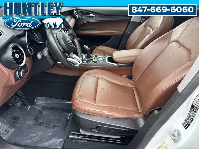 Used 2020 Alfa Romeo Stelvio Sprint w/ Nero Edizione image 21