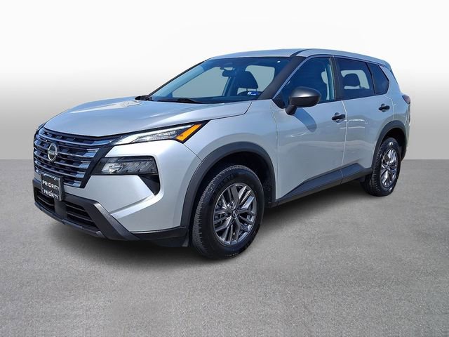 Used 2024 Nissan Rogue S image 1