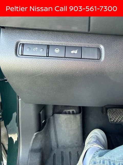 Certified 2024 Nissan Pathfinder SL w/ SL Premium Package FWD image 10