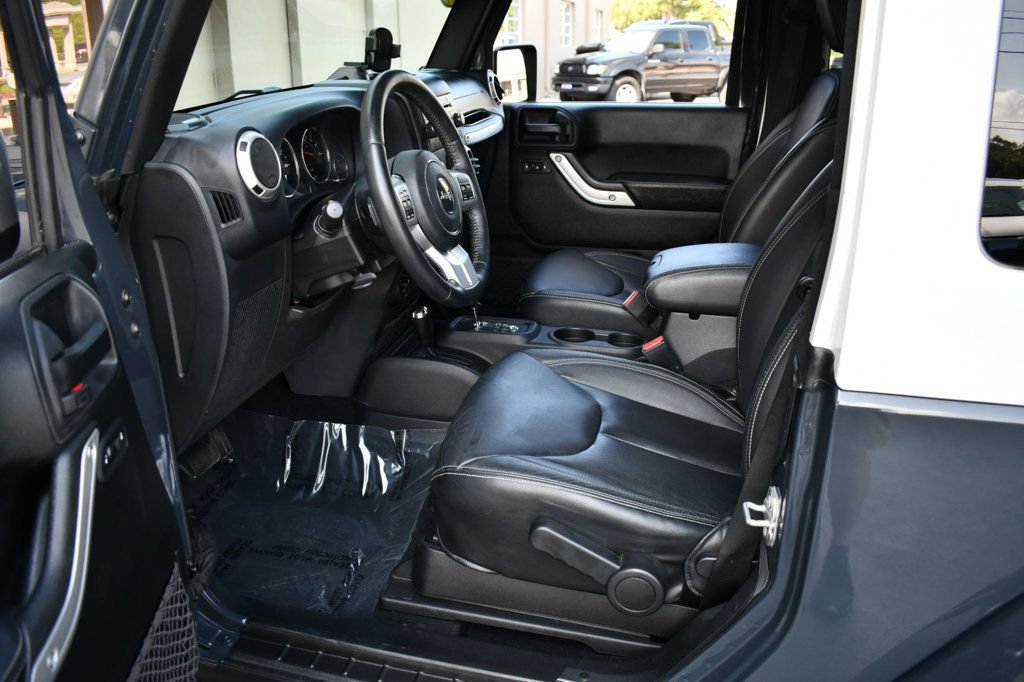 Used 2017 Jeep Wrangler Sahara w/ Quick Order Package 24E Chief AWD/4WD image 37