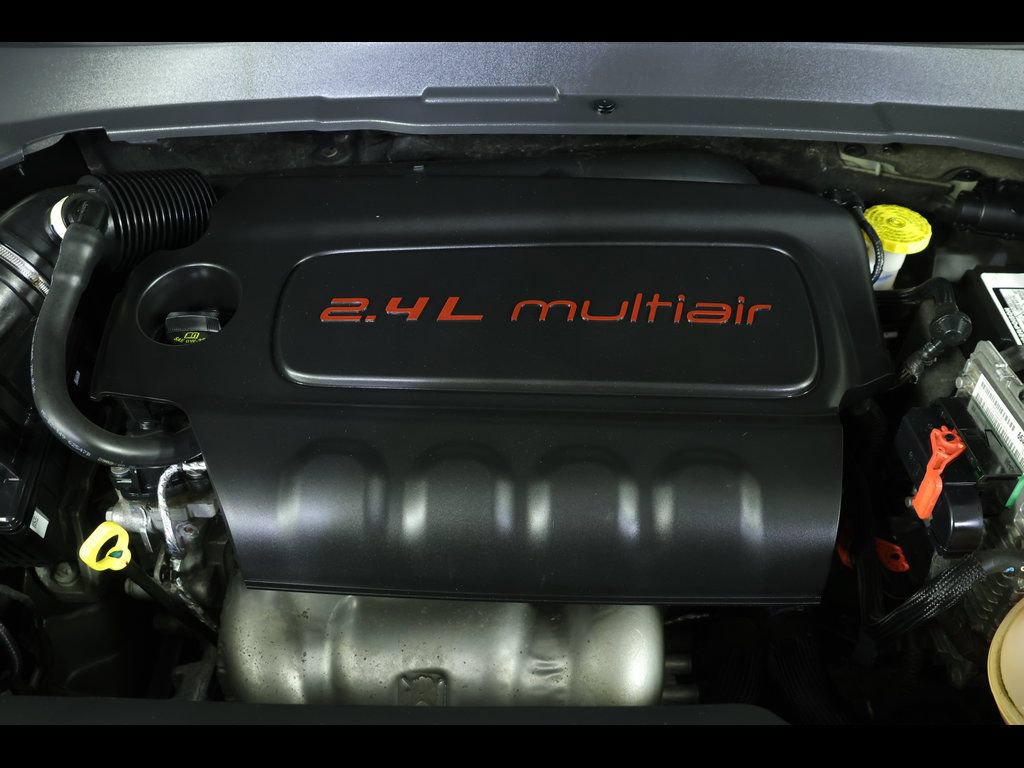 Used 2022 Jeep Compass Latitude AWD/4WD image 19