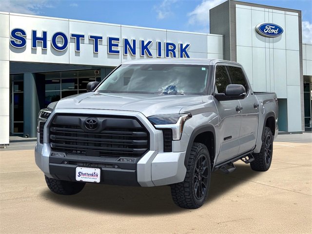 Used 2022 Toyota Tundra SR5 image 3