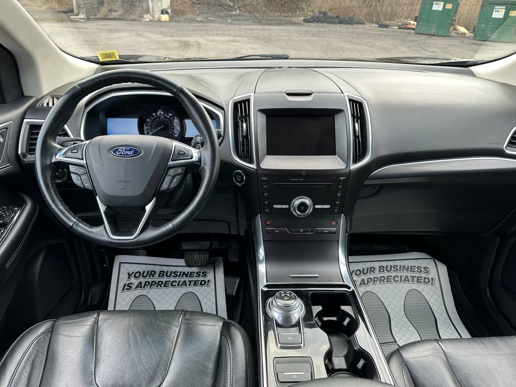 Used 2019 Ford Edge Titanium AWD/4WD image 26