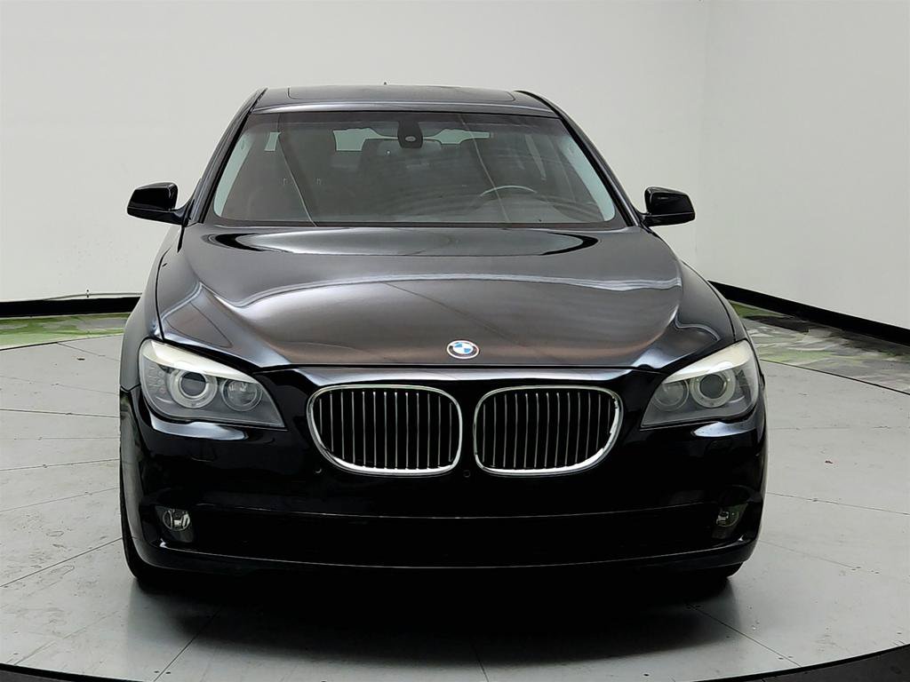 Used 2012 BMW 740i RWD image 2