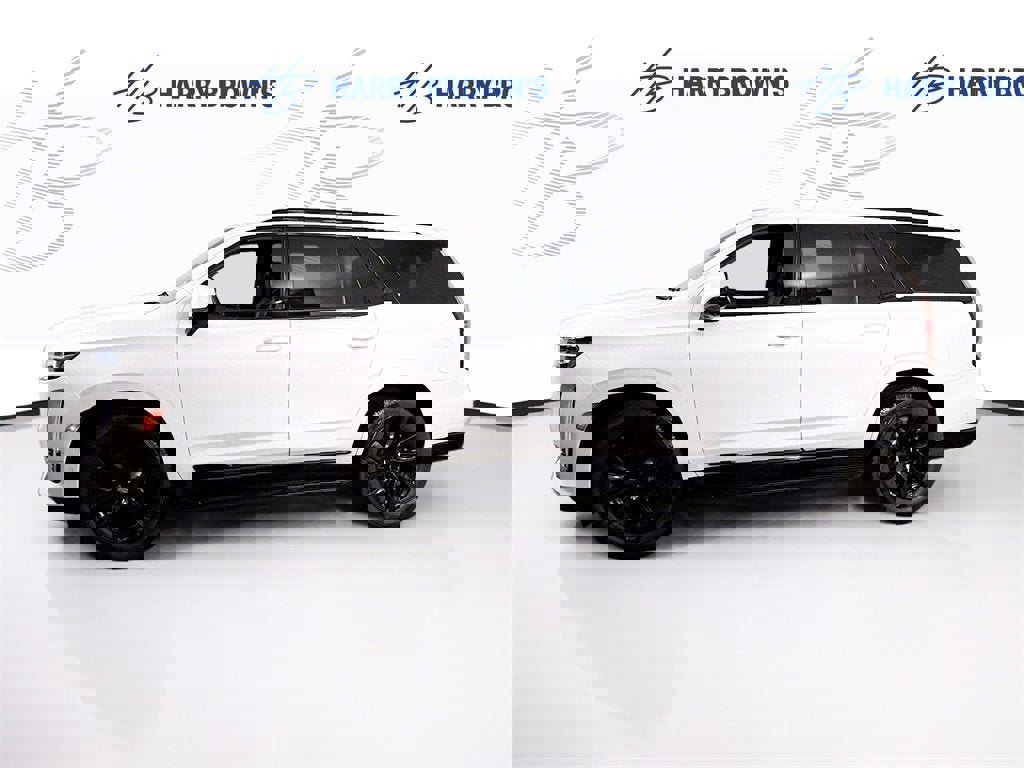 Used 2021 Cadillac Escalade Sport Platinum w/ LPO, ONYX Package image 31