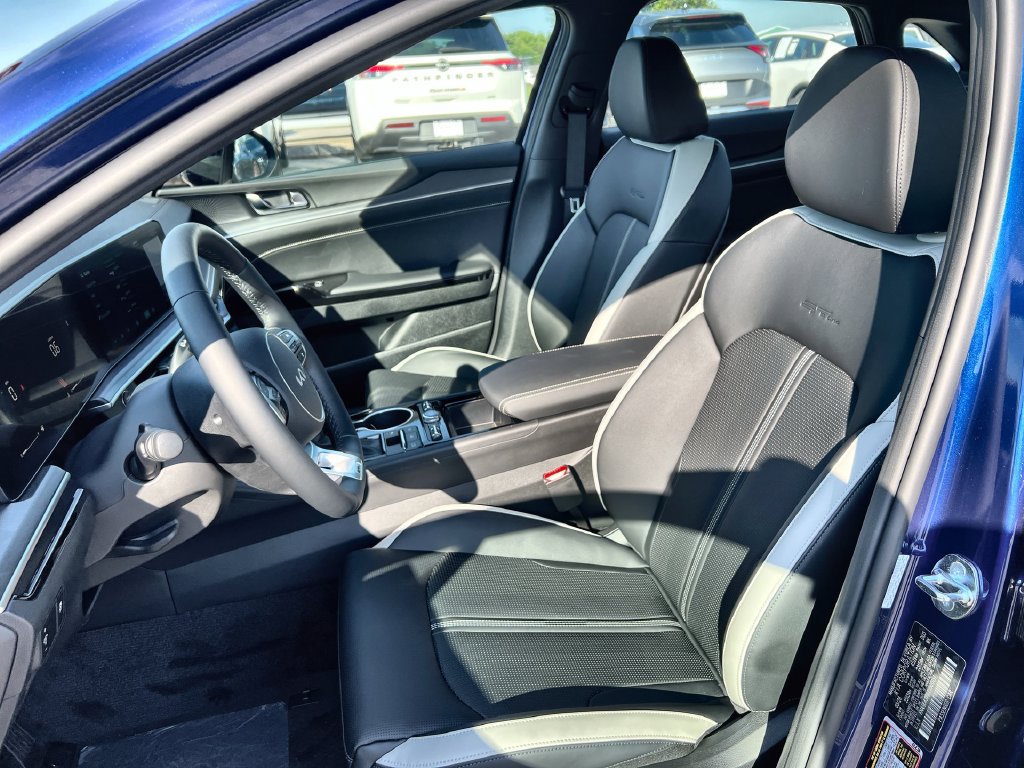 New 2026 Kia K5 GT-Line w/ GT-Line Premium Package AWD/4WD image 11
