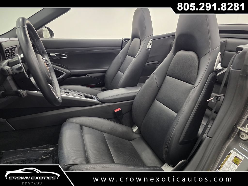 Used 2017 Porsche 911 Carrera 4 AWD/4WD image 24
