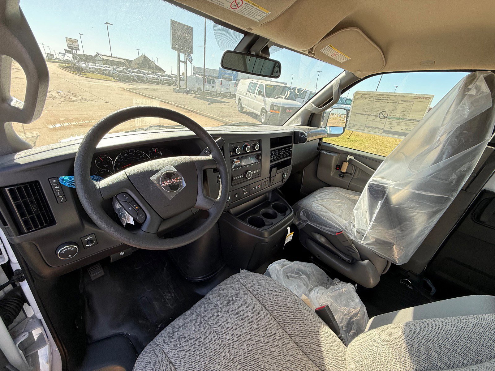 New 2025 GMC Savana 2500 Extended w/ Driver Convenience Package image 11