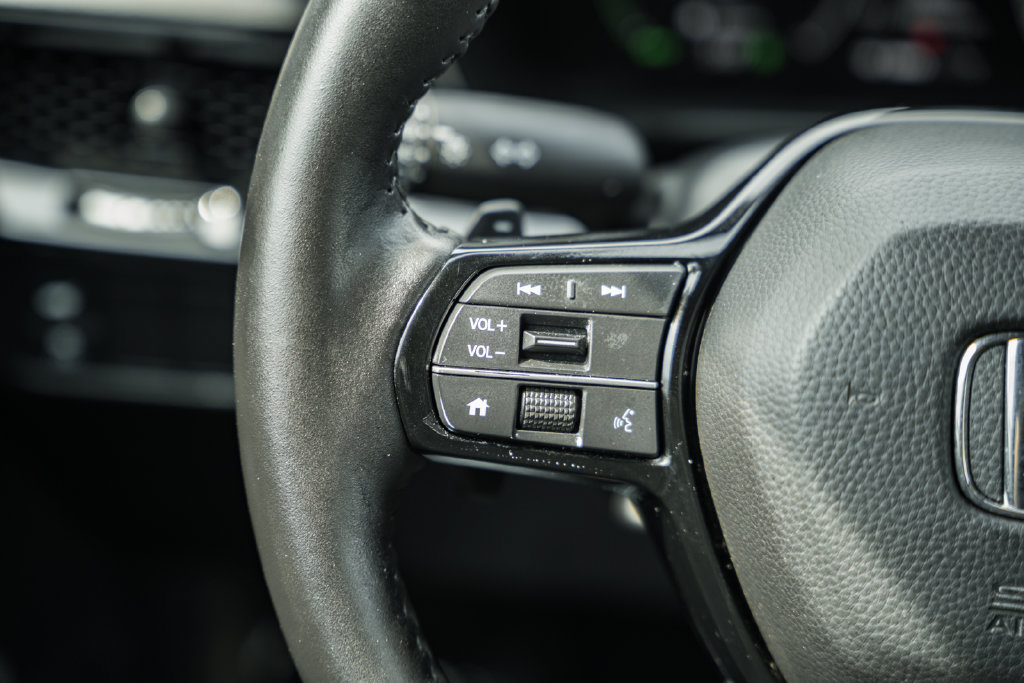 Used 2023 Honda CR-V Sport Touring image 33