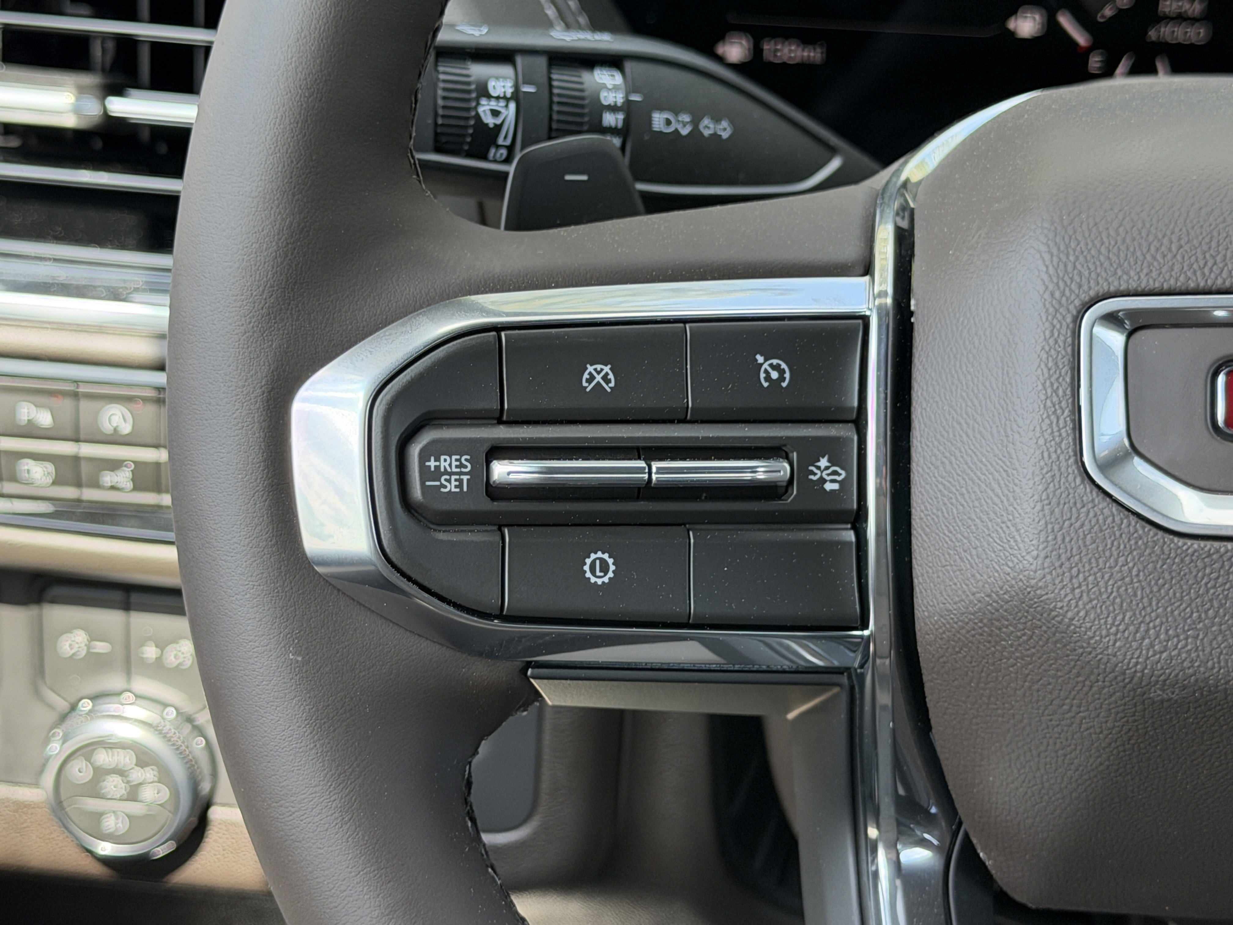 New 2026 GMC Yukon XL Elevation RWD image 42